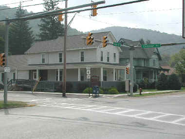 Bruce Fink
    Chiropractor